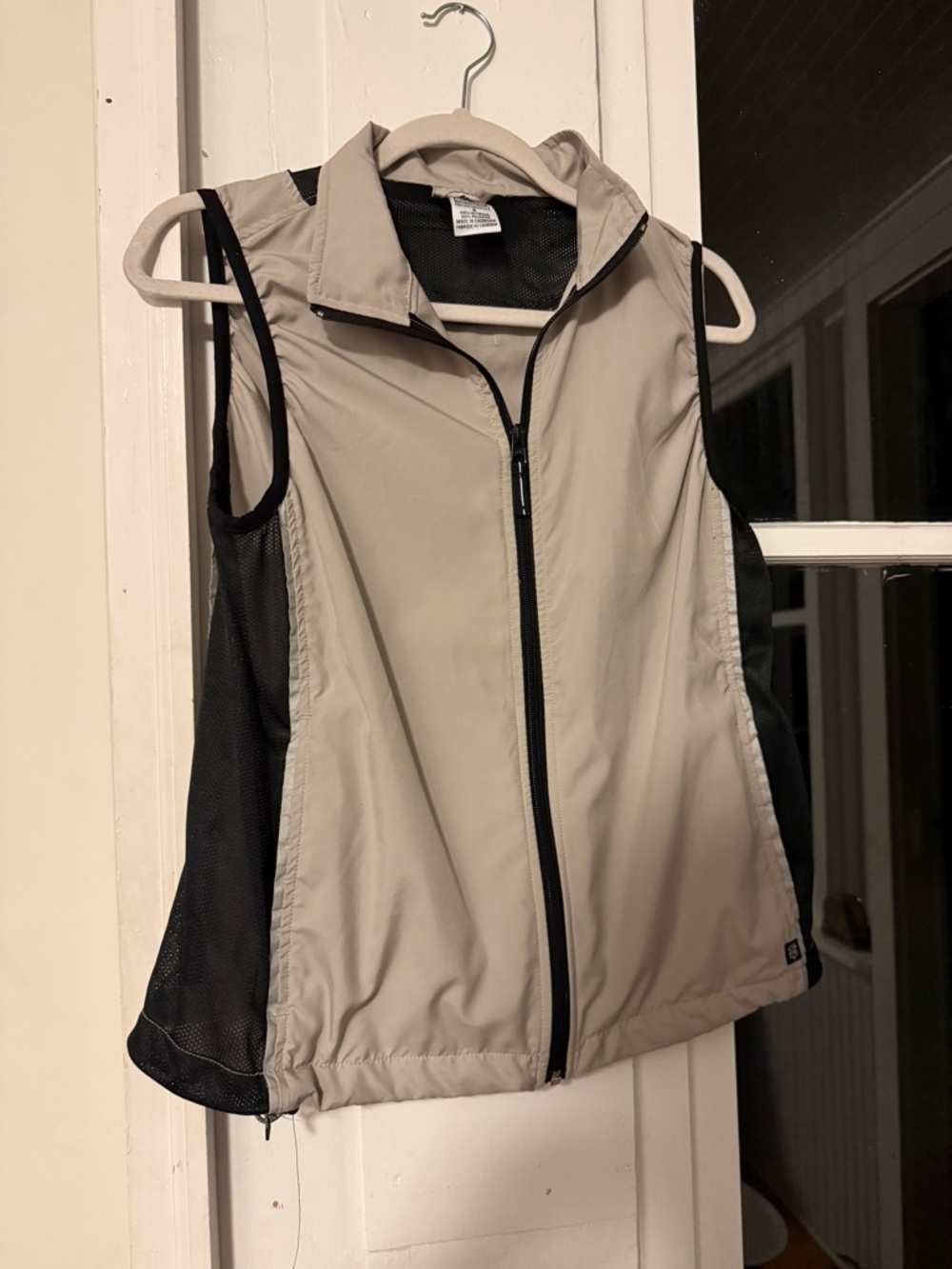 Vintage men’s Columbia GRT lightweight vest